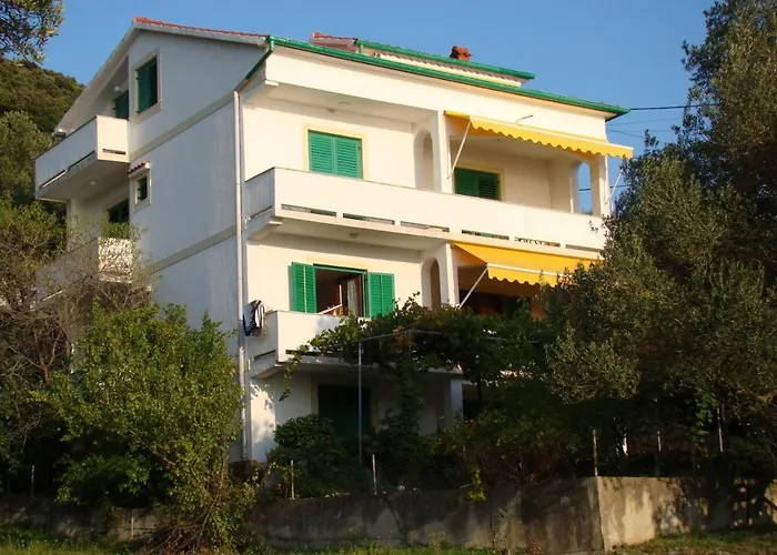 In With Sea View, Terrace, Air Conditioning, Wifi 4552-6 * スペタルスカ・ドラガ