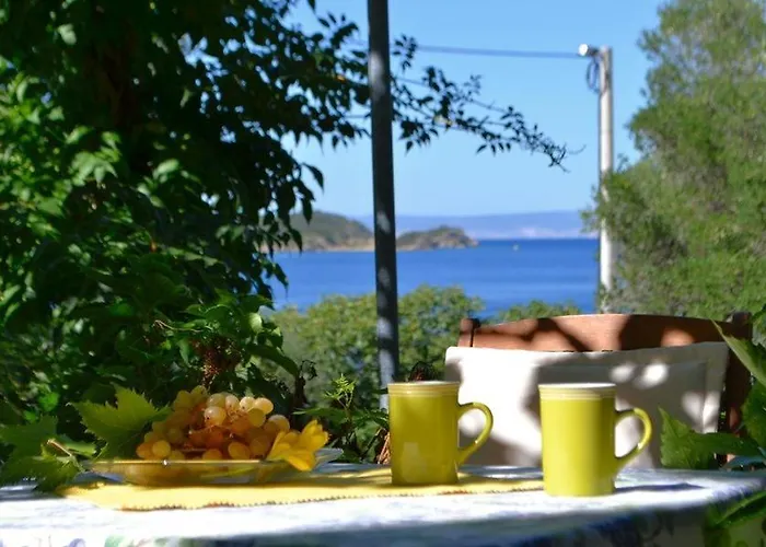 In With Sea View, Terrace, Air Conditioning, Wifi 4552-6 スペタルスカ・ドラガ