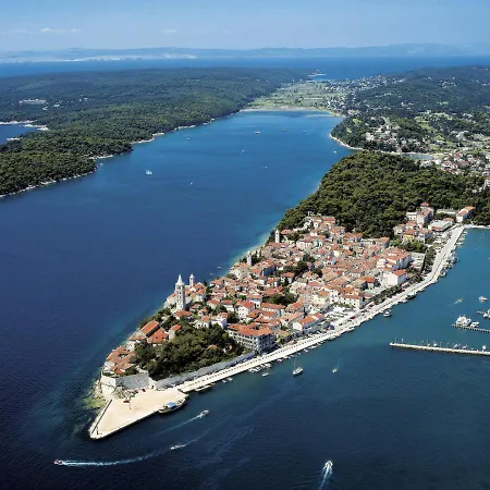 In With Sea View, Terrace, Air Conditioning, Wifi 4552-6 * Supetarska Draga