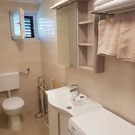 In With Sea View, Terrace, Air Conditioning, Wifi 4552-6 Supetarska Draga