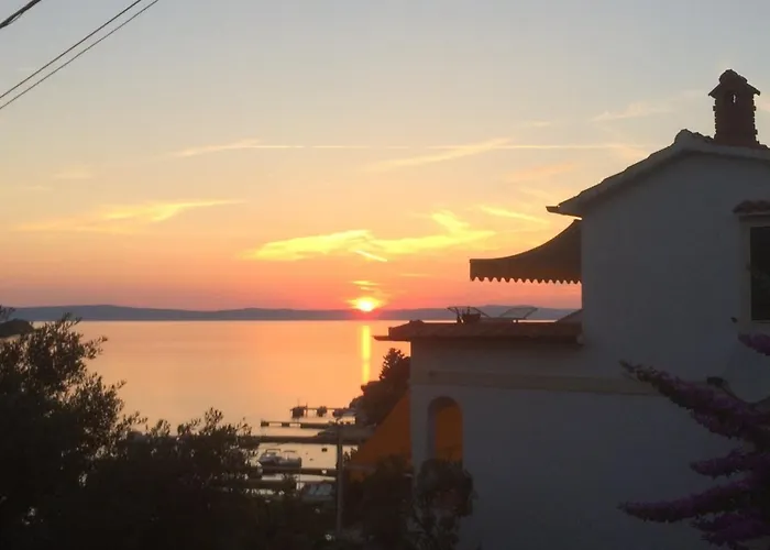 In With Sea View, Terrace, Air Conditioning, Wifi 4552-6 * Supetarska Draga